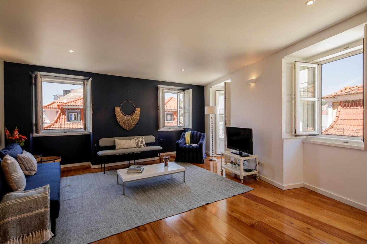 Chiado Premium Two Bedroom Apartment By Les Deux Mariettes Lisbon Exterior photo